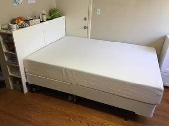 full size bed with Memory Foam Mattress 1