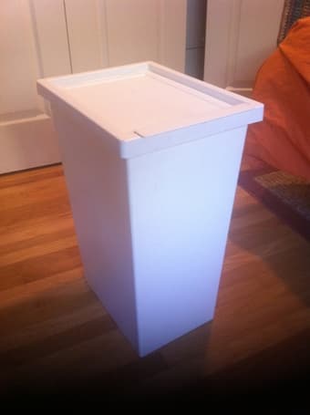 Everything for in your kitchen!! Plus chairs, shoe rack, bin 3