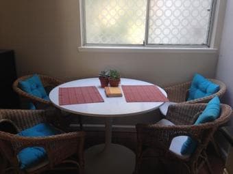 Beautiful 2 bed/2.5 bath apartment close to California Ave, Palo Alto! 1