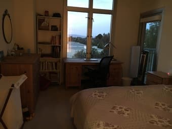 En suite room @ Avalon Towers - mountain view 3