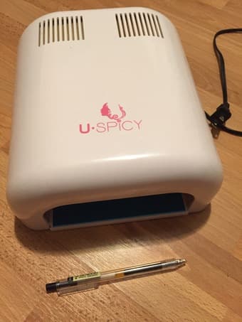 Nail Gelpolish Dryer UV Lamp / Conair curling iron 1