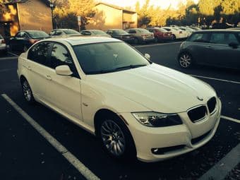 BMW328i White '09 - Great Condition & Low Price for Stanford Community 1