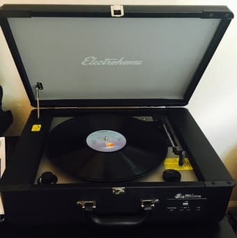 Electrohome Turntable - $70 OBO 1