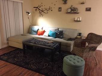 $1450 / 920ft2 - [Female Only] Private room in Sequoia Redwood City 1
