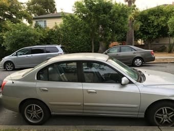Hyundai Elantra 2005 - $2500 (palo alto) 1