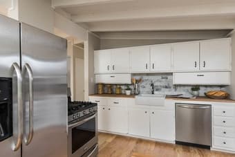 $1,550 Beautiful Echiler house close to Palo Alto 3
