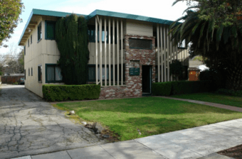 $1100 - Room and shared bathroom, Alma St. near California Ave 1