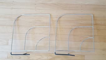 shelf dividers - $7, like new 1