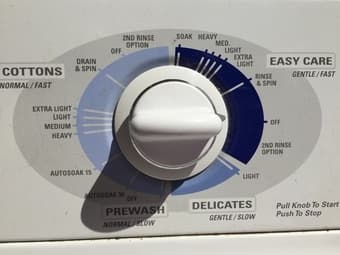 GE 3.2 CU. FT Super plus capacity washer $200 2