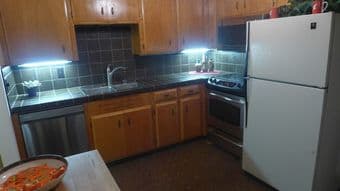 $1,250 Fantastic, well located house near downtown Mountain View! 2
