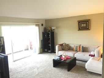 ONE BR/BA+PARKING AVAILABLE IN A SPACIOUS 2BR/2BA 1