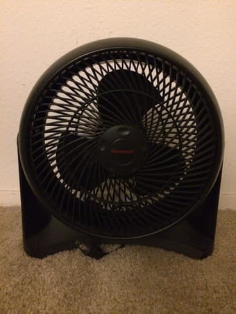 Electric Fan/Room air circulator for sale! 1