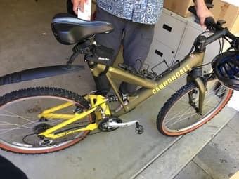 Cannondale mountain bike for sale 1