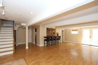 Beautiful Studio Aparment Downtown PA 1