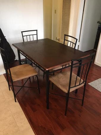 Table and 4 chairs - 80$ 1