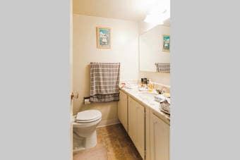 sunny room in Santa Clara available NOW (utlities included, furnished) 2