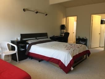 Palo Alto charming studio for rent at 1995/mo available from 11/21 1