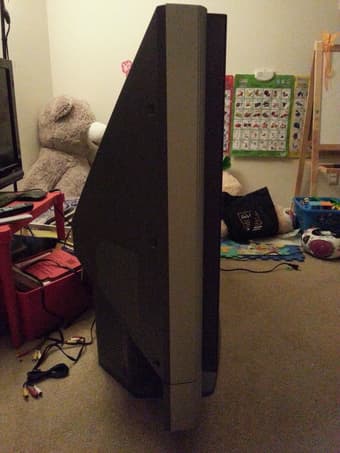 Sony 50" HDTV-ready rear-projection LCD TV 2