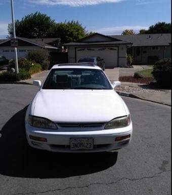 1995 Toyota Camry XLE + Garmin GPS ($1650) 2