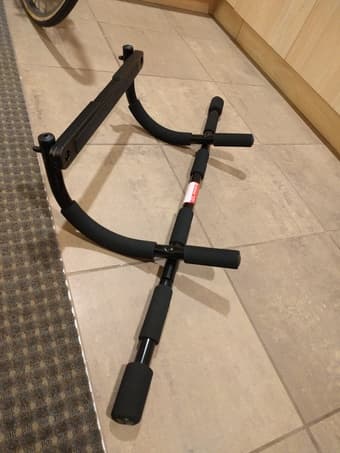 Pull-up bar 10$ 1