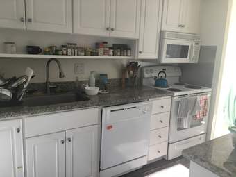 Private room $1700/month, walk to Stanford! 2