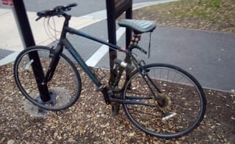 Specialized Sirrius Hybrid Bike for sale 1