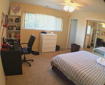 [Menlo Park] Master Bedroom + Private Bath (Laundry/Parking) - $1400 2
