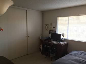 $1350 - 1 bedroom w/ bath in 3 bed apartment in Los Altos 3