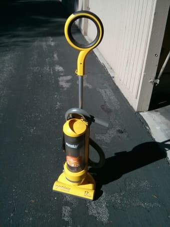 Vaccume Cleaner - $15 2