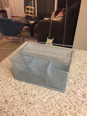 Dish rack and silverware rack 10$ 2