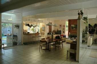 $1650 / 400ft2 - Avail 11/23 furn master bedroom overlooking pool 3