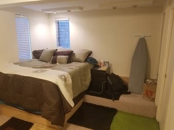 $1400 Menlo Park - One Bedroom, Private Bath, Walk in Closet 1