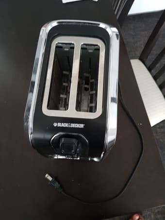 Sell toaster for $10 2
