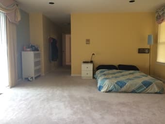 $2000 - master bedroom suite for 1 or 2 in Los Altos Hills in January 2