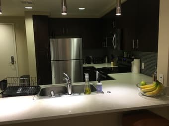 Offer: 1Bd furnished private bath in downtown redwood city 2