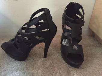 size 7 6" heels, rarely worn - $20 2
