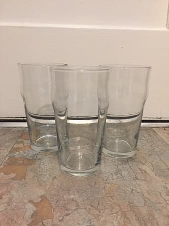 Beer glasses, classic pub pints, set of 3 $5 1