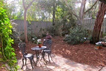 Palo Alto Garden Studio, $1895 per month 2