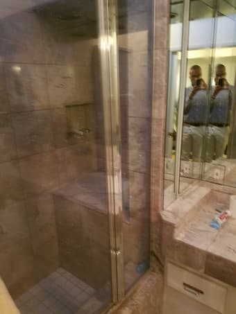 $1400 Menlo Park - One Bedroom, Private Bath, Walk in Closet 2