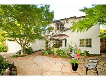 Beautiful room in upscale Palo Alto home w/ private bath 1