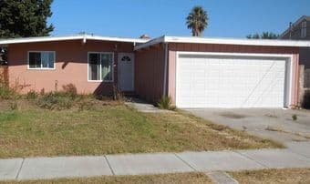 Single Family Home in Newark 1