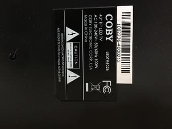 $125 COBY LEDTV4026 40" LED TV + TV Wall Mounting 1