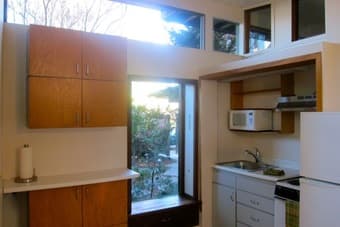 Private Studio near Stanford, $1895 3