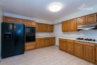 $1,140 Gorgeous Palo Alto house with young professional housemates 3