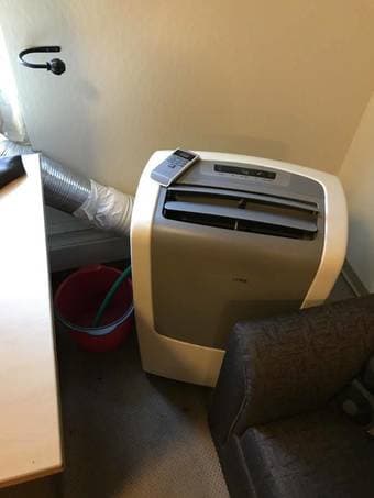 Frigidaire indoor portable ac air conditioner with remote (Palo Alto) 1