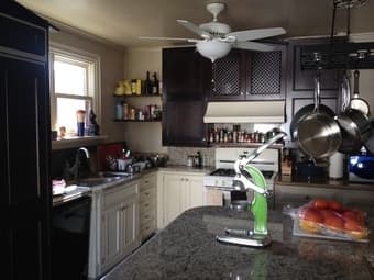 Room in Adorable 3 bed / 1.5 bath in Menlo Park starting Jan 15 3