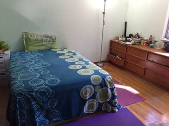 Room available in West menlo park close to Stanford campus 1