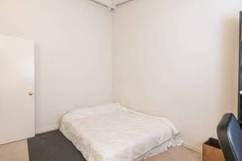 $1300 Furnished & clean private room 5 minutes from Stanford Jan 1st 2