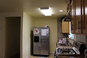 1 bedroom - $610 / month available in house - Santa Clara 3