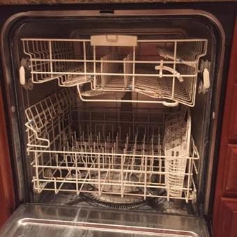 Kitchenaid Dishwasher Good Condition 3